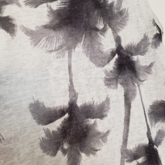 Watercolor Palm Tree Print High Low Tank Top - Picture 4 of 5